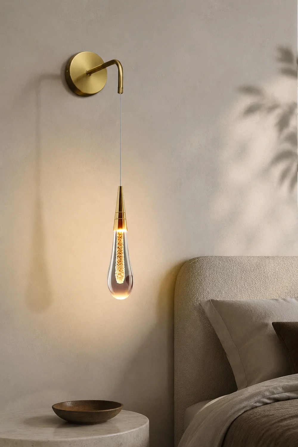 Marilyn Modern Water Drop Wall Lamp, Black/Gold - Lumpaz