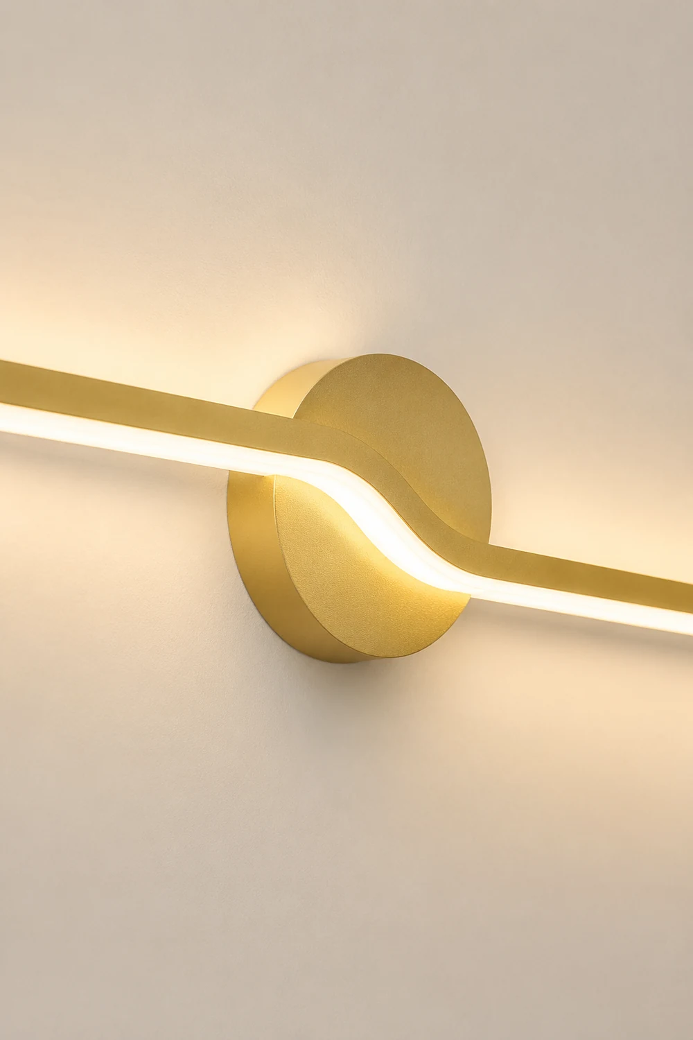 Leigh Wall Lamp Linear Minimalist, Metal, Black/Gold, Bedroom - Lumpaz