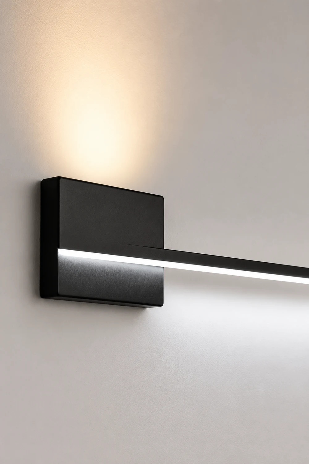 Edge Minimalist Linear Metal Vanity Wall Light Black Bathroom - Lumpaz