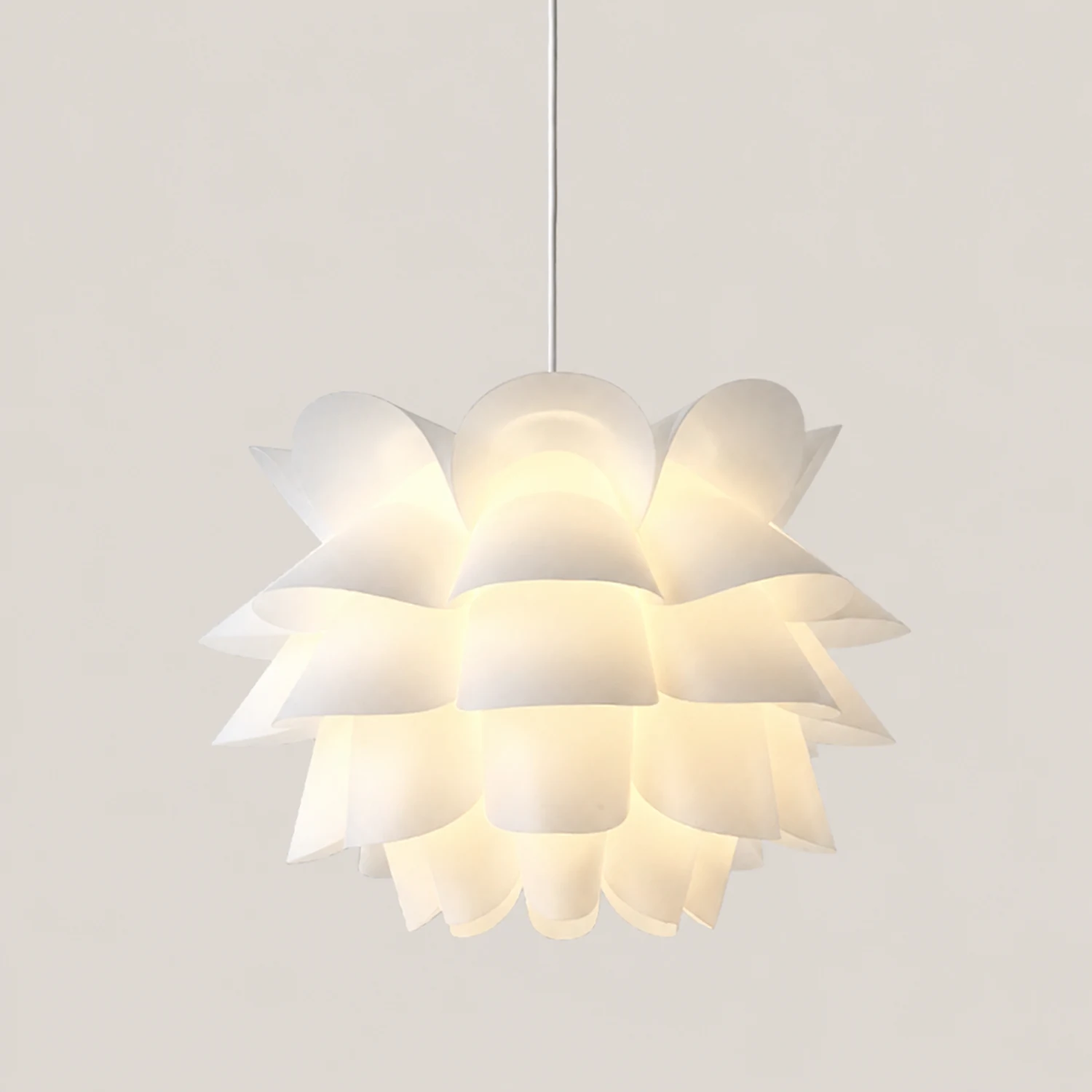 Cairns Nordic White Flower Pendant Light - Lumpaz