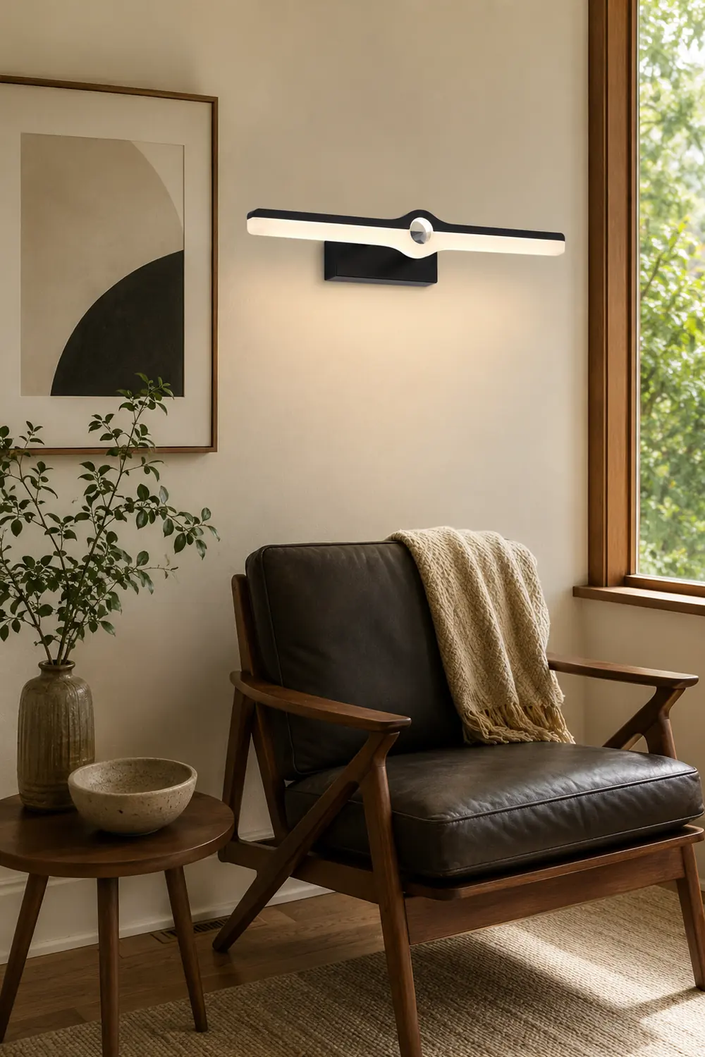 Leigh Decorative Modern Metal/Acrylic Wall Lamp, Black/White, Bathroom - Lumpaz