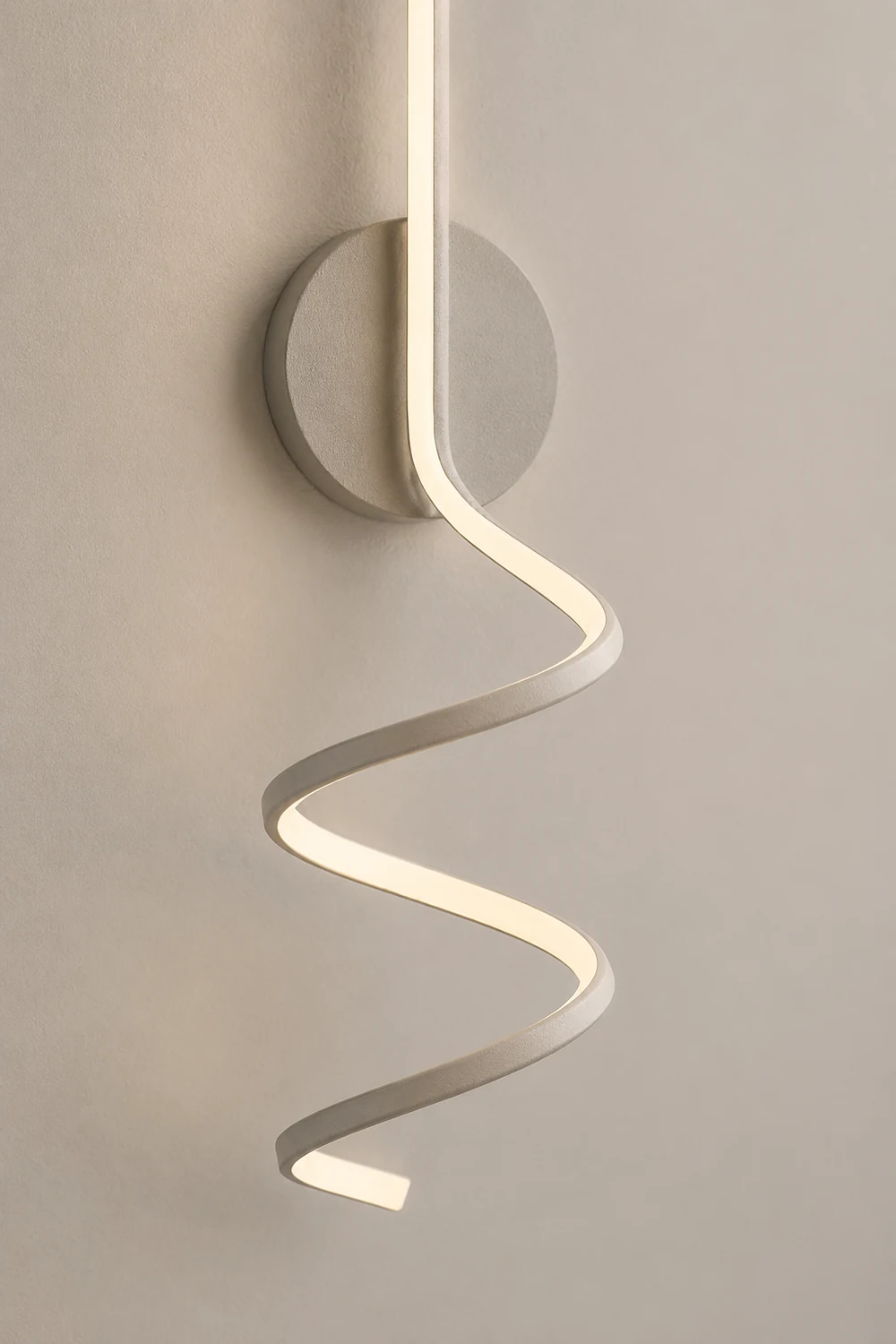 Modern LED Art Interior Wall Light Spiral, Black & White - Lumpaz