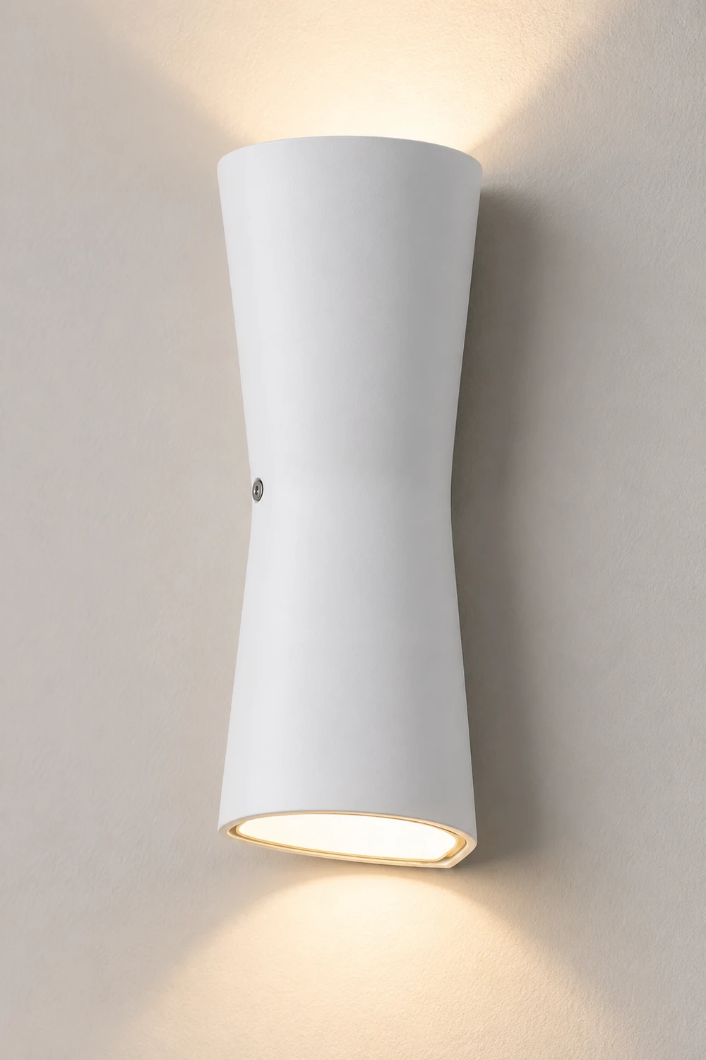 Orr Minimalist Torch Metal Outdoor Wall Lamp, Black/White - Lumpaz