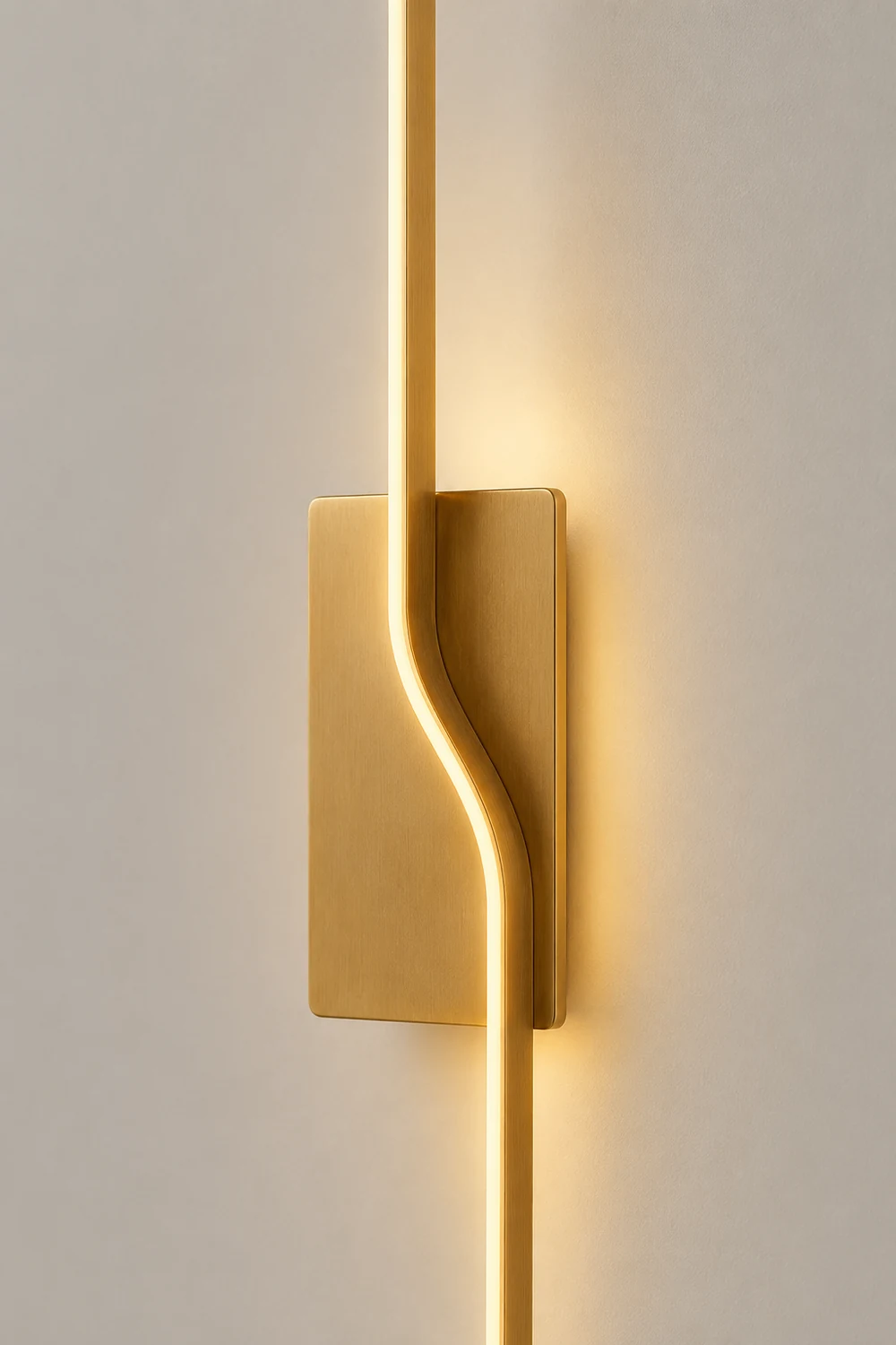 Leigh Luxury Curved Linear Metal Wall Lamp, Gold - Lumpaz