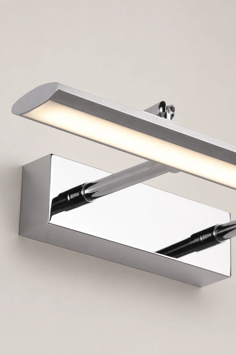 Leigh Modern Rectangular Wall Lamp,Black/Silver - Lumpaz