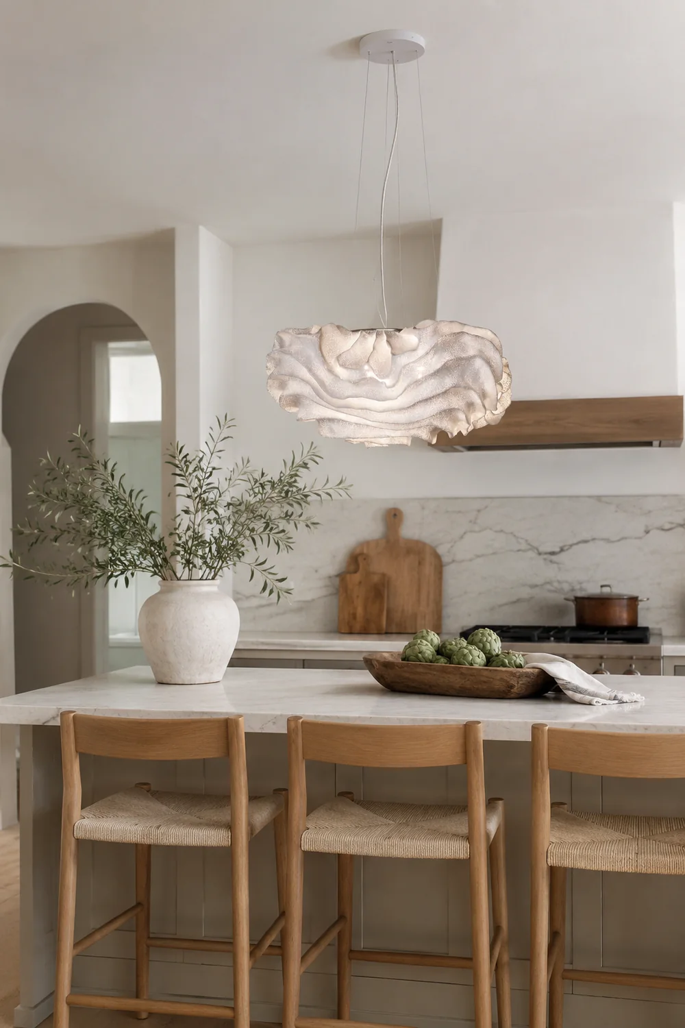 Renée Modern Art Deco White Pendant Lights, Metal Shade - Lumpaz