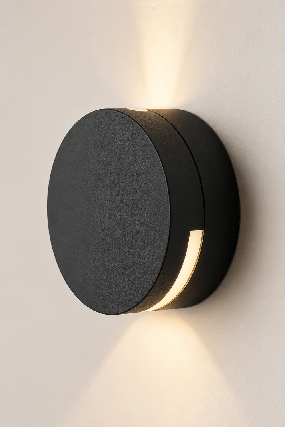Orr Modern Minimalist Round Metal/Glass Waterproof Outdoor Wall Lamp, Black - Lumpaz