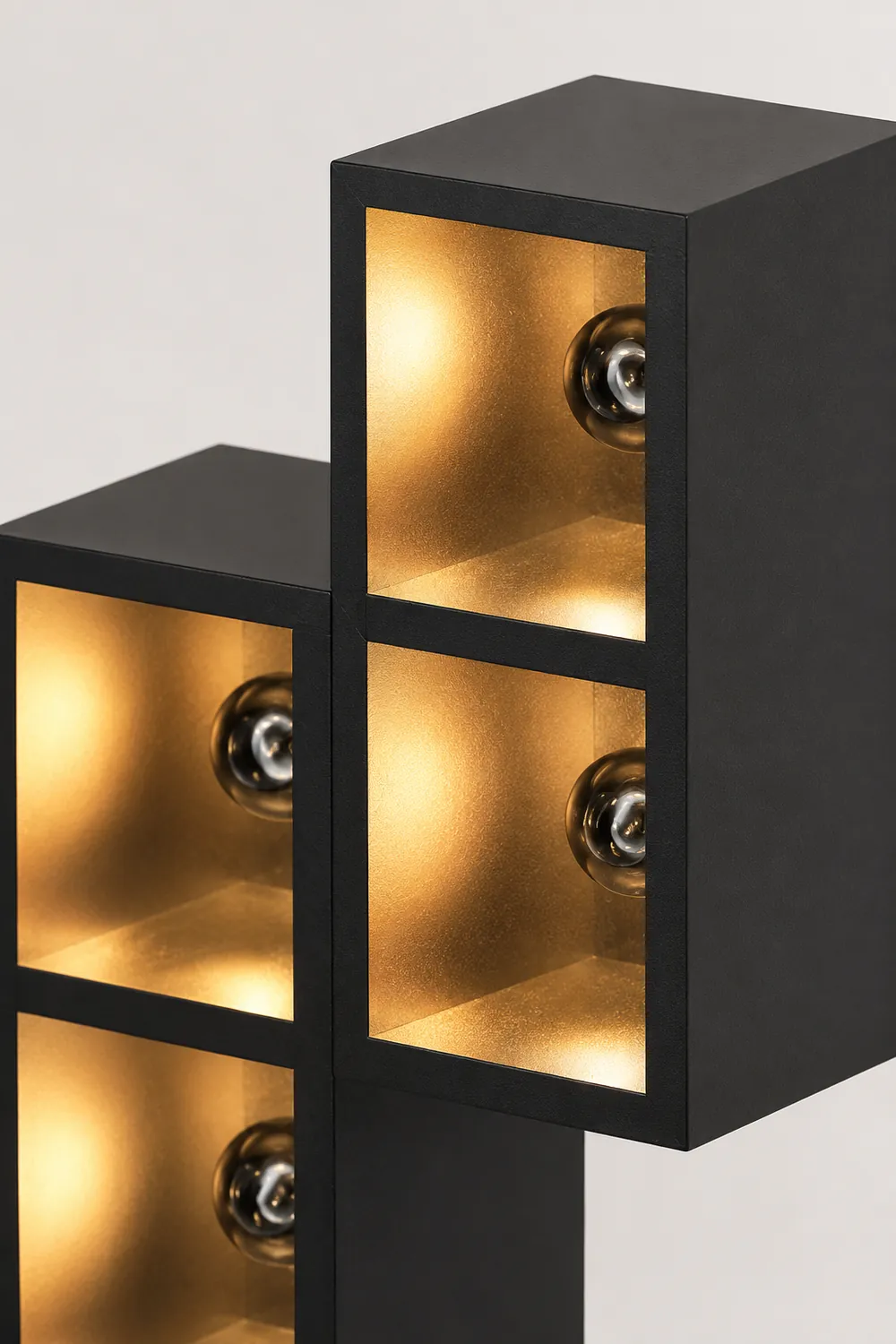 Orr Modern Cube Square Metal/Glass Outdoor Wall Lamp, Black - Lumpaz