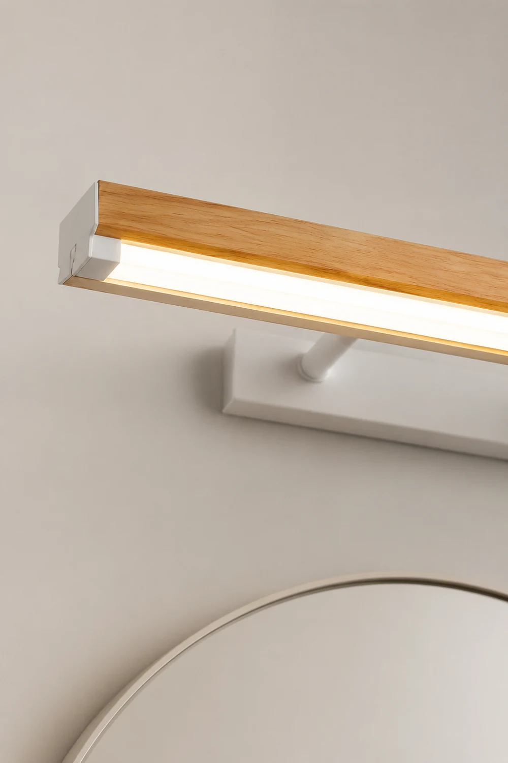 Ozawa Minimalist Linear Wood Vanity Wall Lamp, Bathroom - Lumpaz