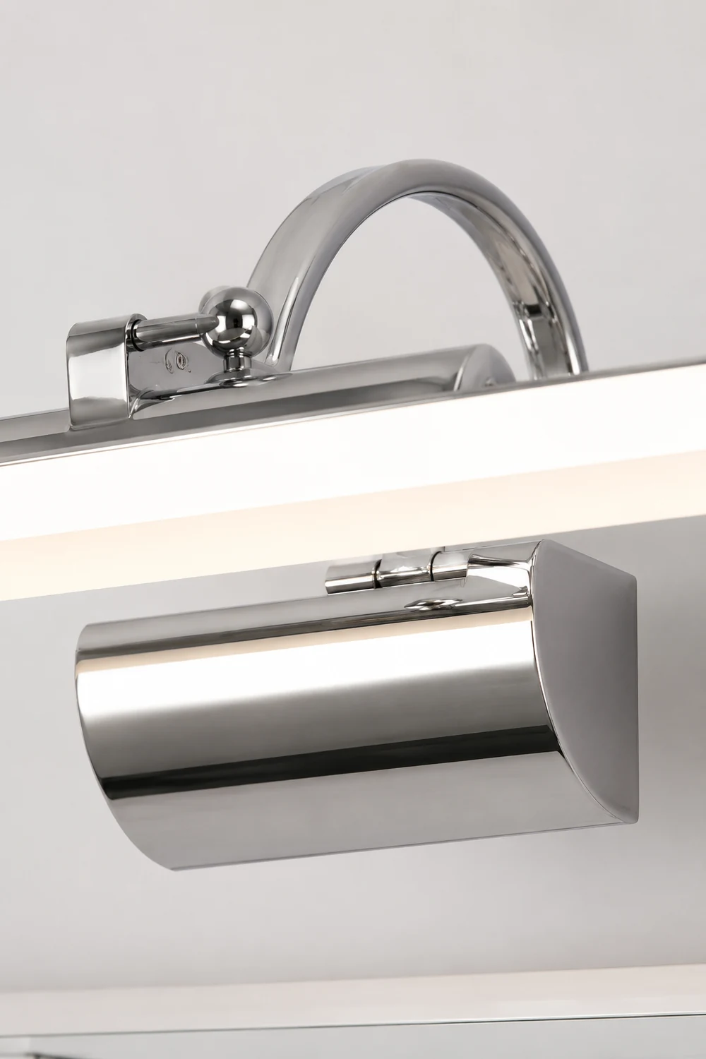 Leigh Modern Arc Metal/Acrylic Wall Lamp, Silver, Front Mirror Vanity - Lumpaz