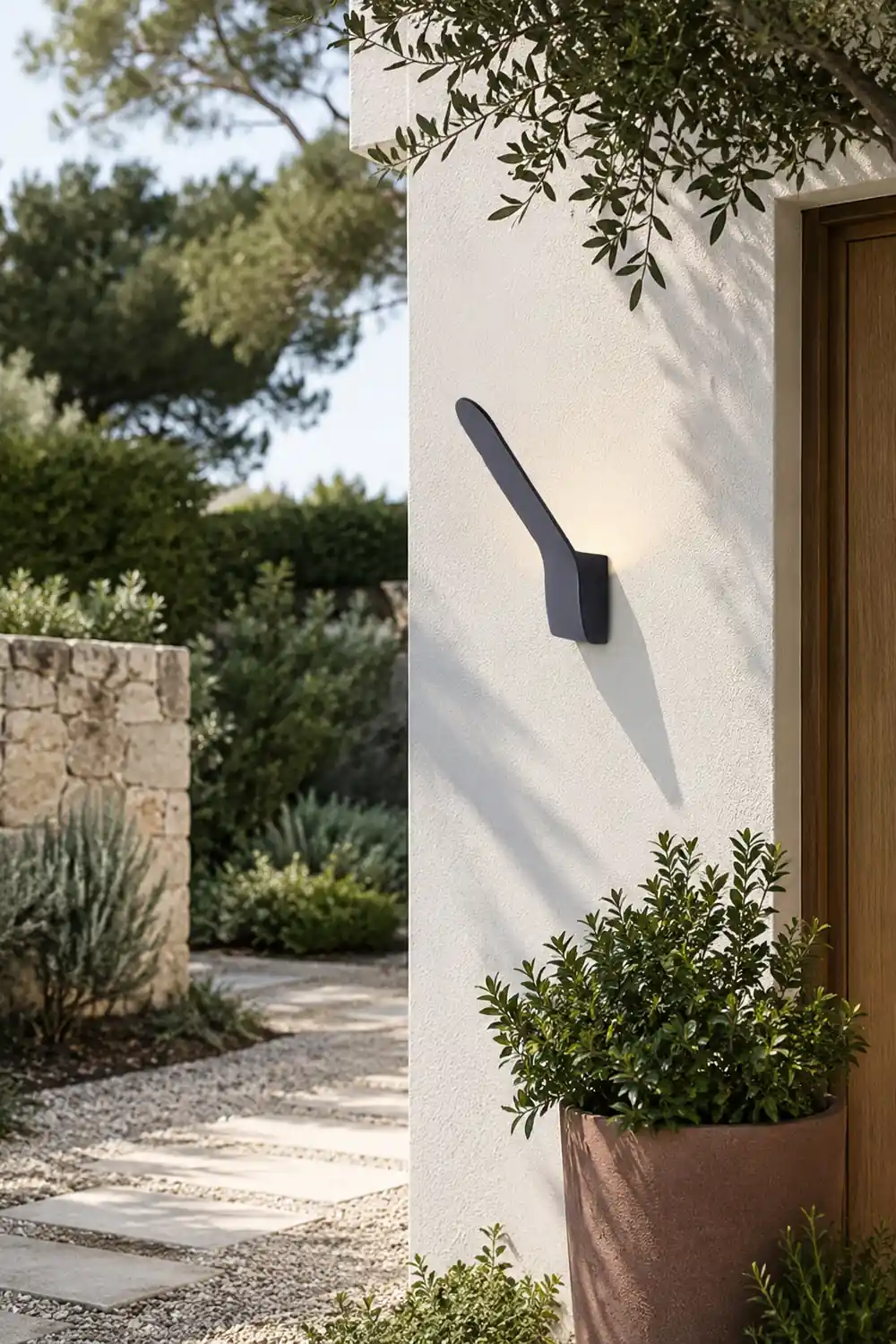 Orr Minimalist Tilt Linear Metal Outdoor Wall Lamp, Black - Lumpaz