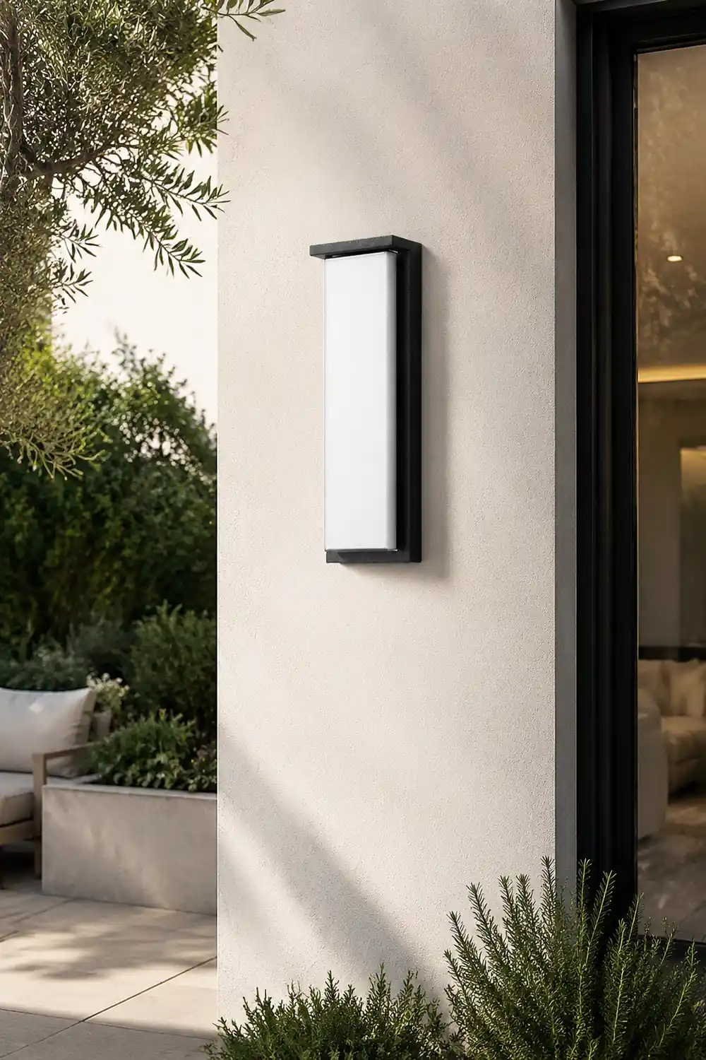 Orr Modern Minimalist Rectangular Metal Outdoor Wall Lamp, Black - Lumpaz