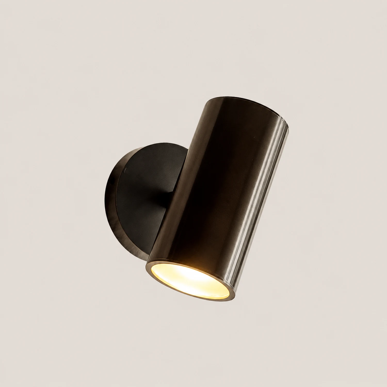 Freja Moden Spotlight Cylindrical Metal Wall Lamp, Gold/Black - Lumpaz