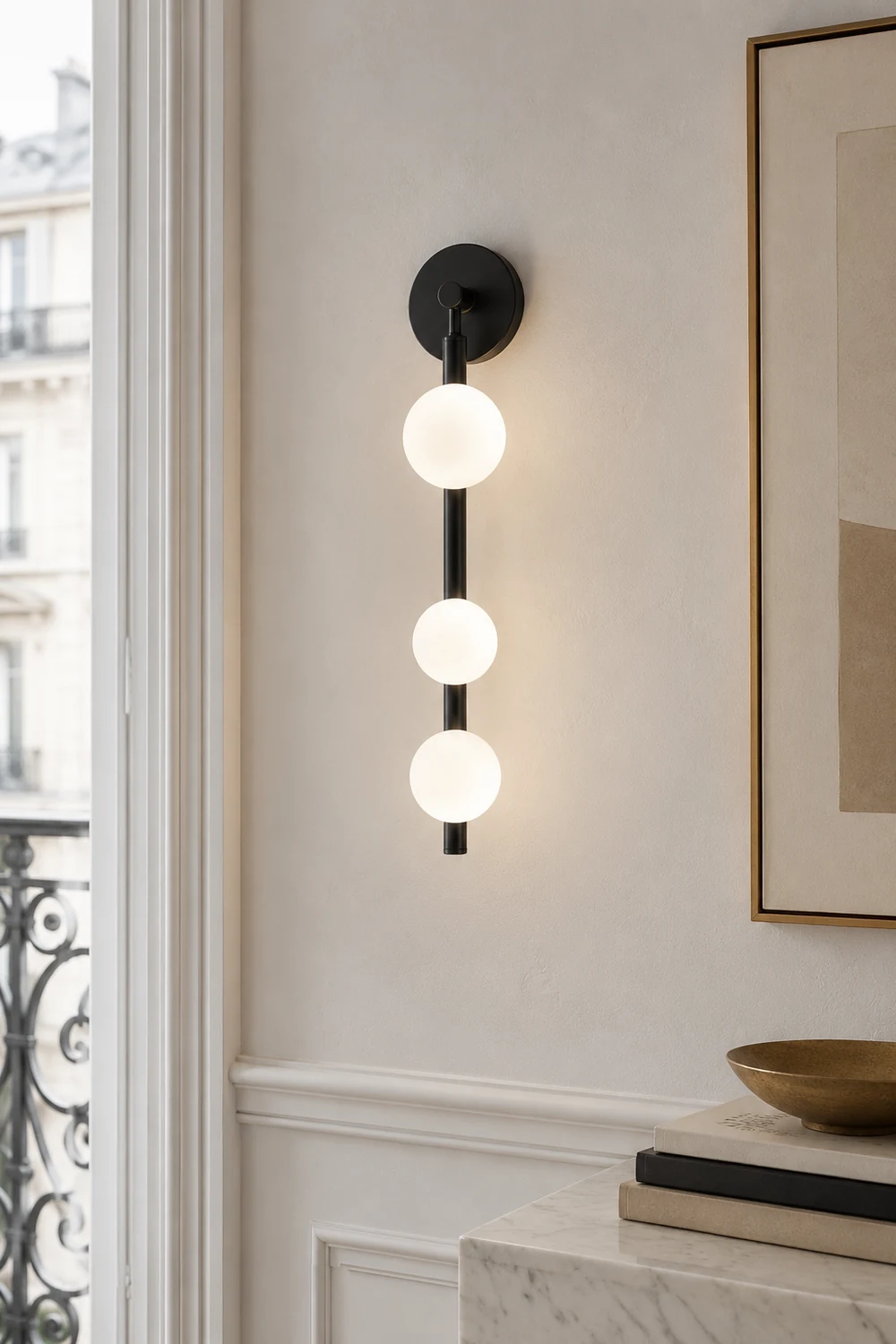 Valentina Modern Globe Metal/Glass Wall Lamp, Black/Gold - Lumpaz