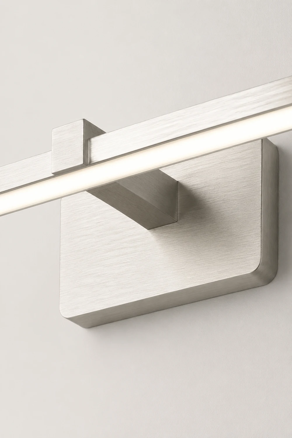 Leigh Nordic Linear Acrylic Mirror Front Wall Lamp, Silver - Lumpaz