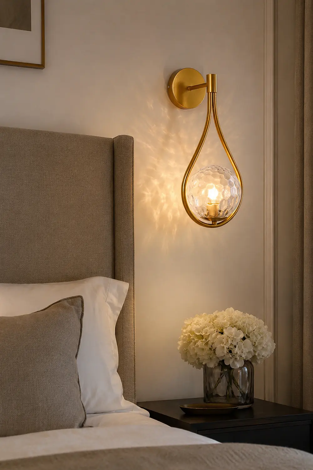 Valentina Nordic Creative Minimalist Water Drop Glass Gold Wall Lamp - Lumpaz