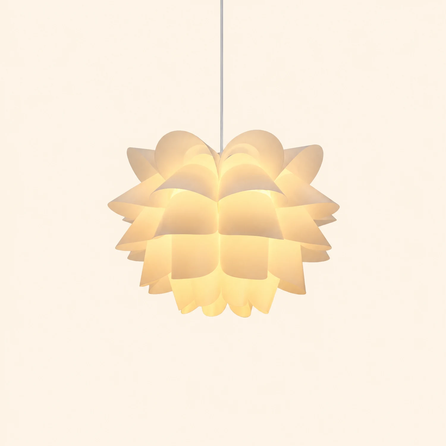 Cairns Nordic White Flower Pendant Light - Lumpaz