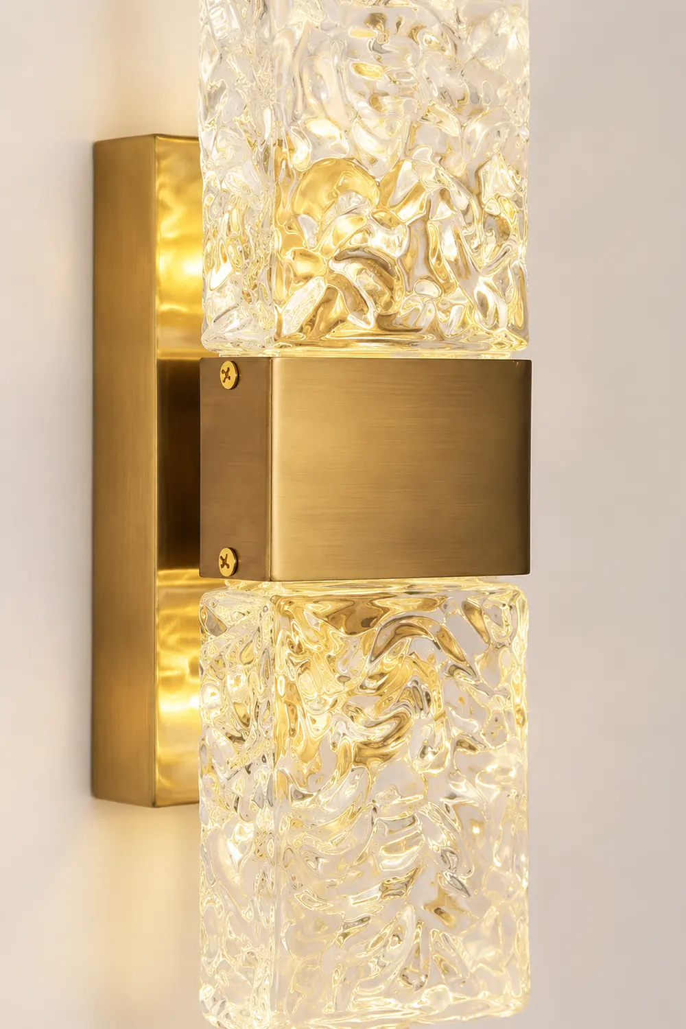 Kajetan Modern Rectangular Metal Wall Lamp, Gold - Lumpaz