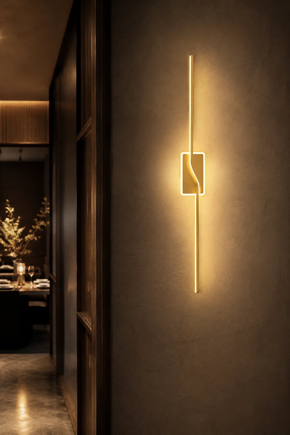 Leigh Luxury Curved Linear Metal Wall Lamp, Gold - Lumpaz