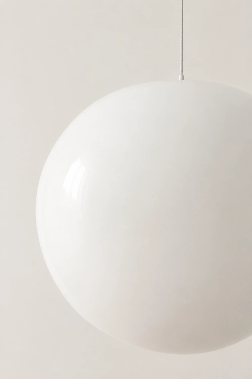 Hailie Egg-shaped Glass Pendant Light, Globe, Modern - Lumpaz