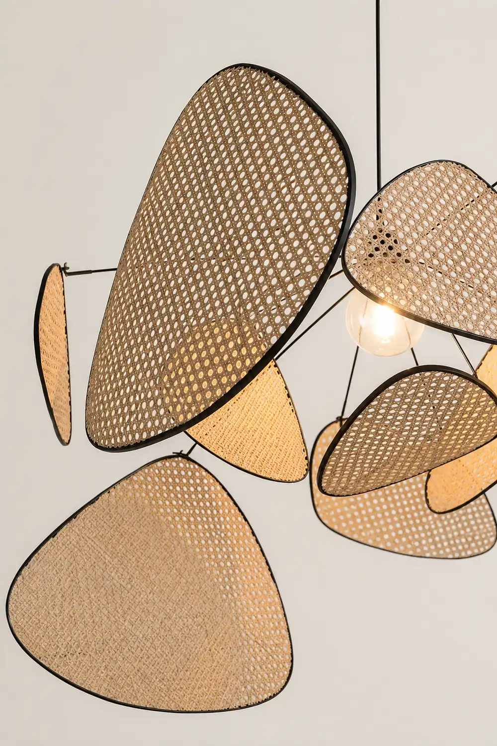Ritta Pendant Light Leaf Grid, Rattan/Metal, Bedroom - Lumpaz