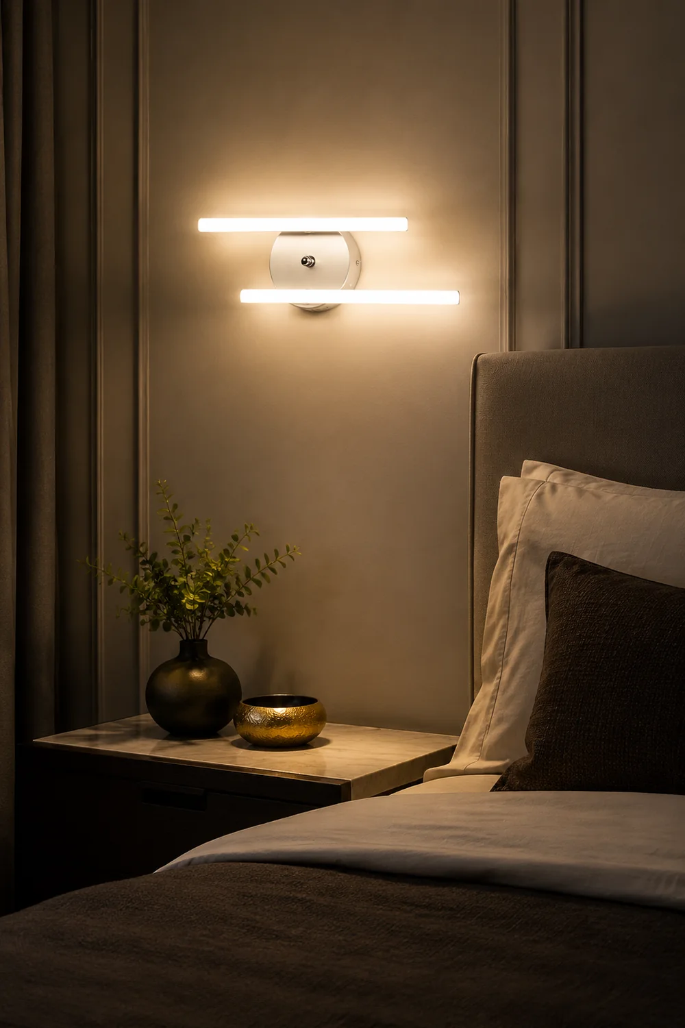 Edge Modern Double Linear Metal Wall Lamp, Black/Silver - Lumpaz