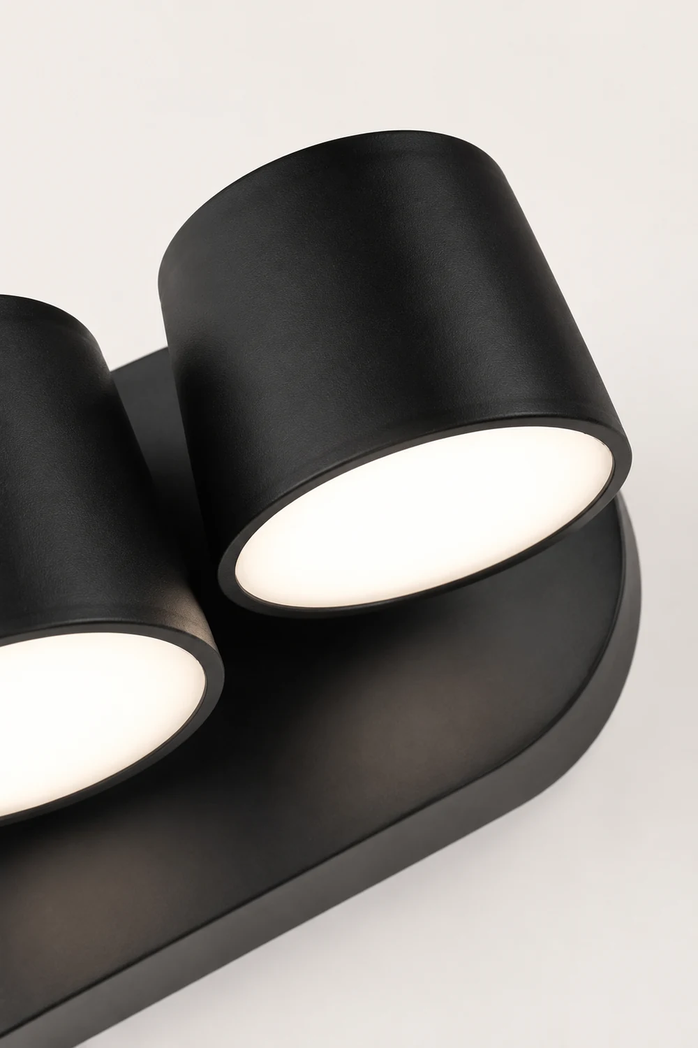 Cooley Modern Cylindrical Metal Mirror Front Wall Lamp, Black - Lumpaz