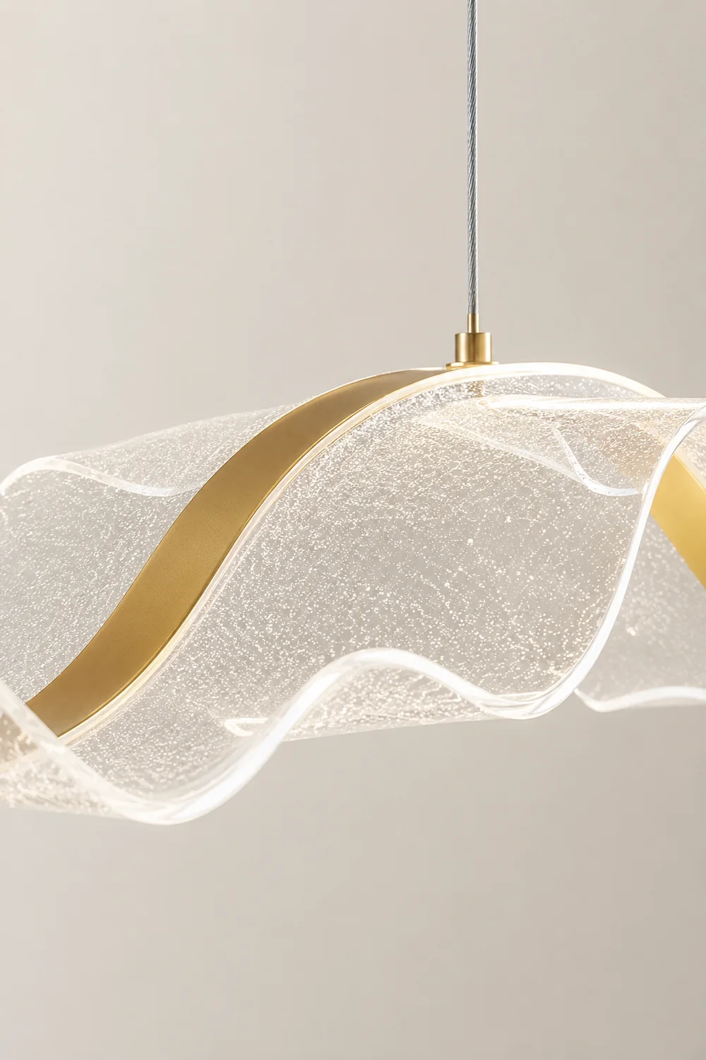 Kirsten Pendant Light Designer Wave Acrylic White/Gold Dining Room - Lumpaz