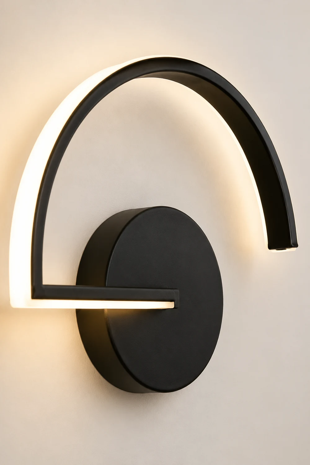Lacey Minimalist Linear Semicircular Metal Decor Wall Lamp, Black/White - Lumpaz