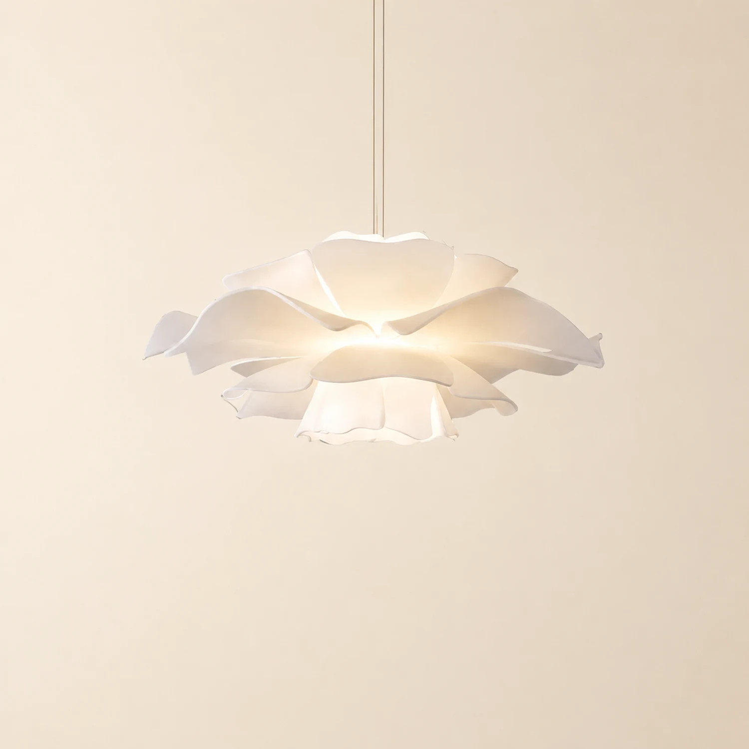 Bella Elegant Flower Pendant Light White Metal/Acrylic Living Room - Lumpaz