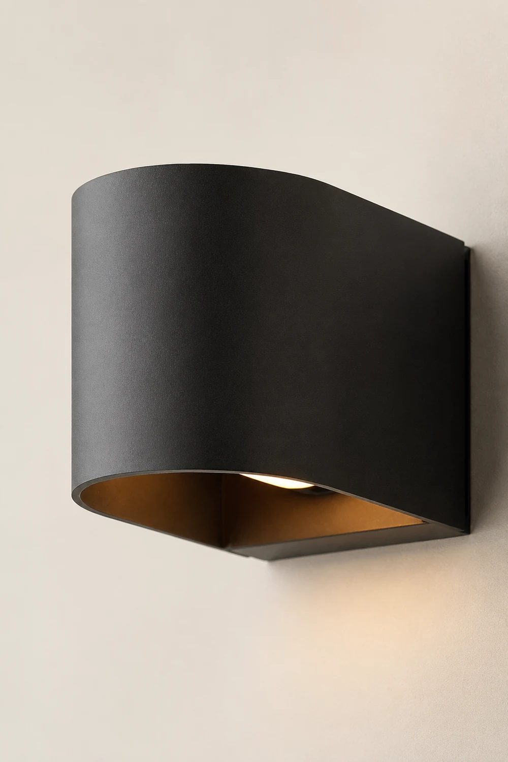 Orr Modern Cylinder Metal Outdoor Wall Lamp, Balck - Lumpaz