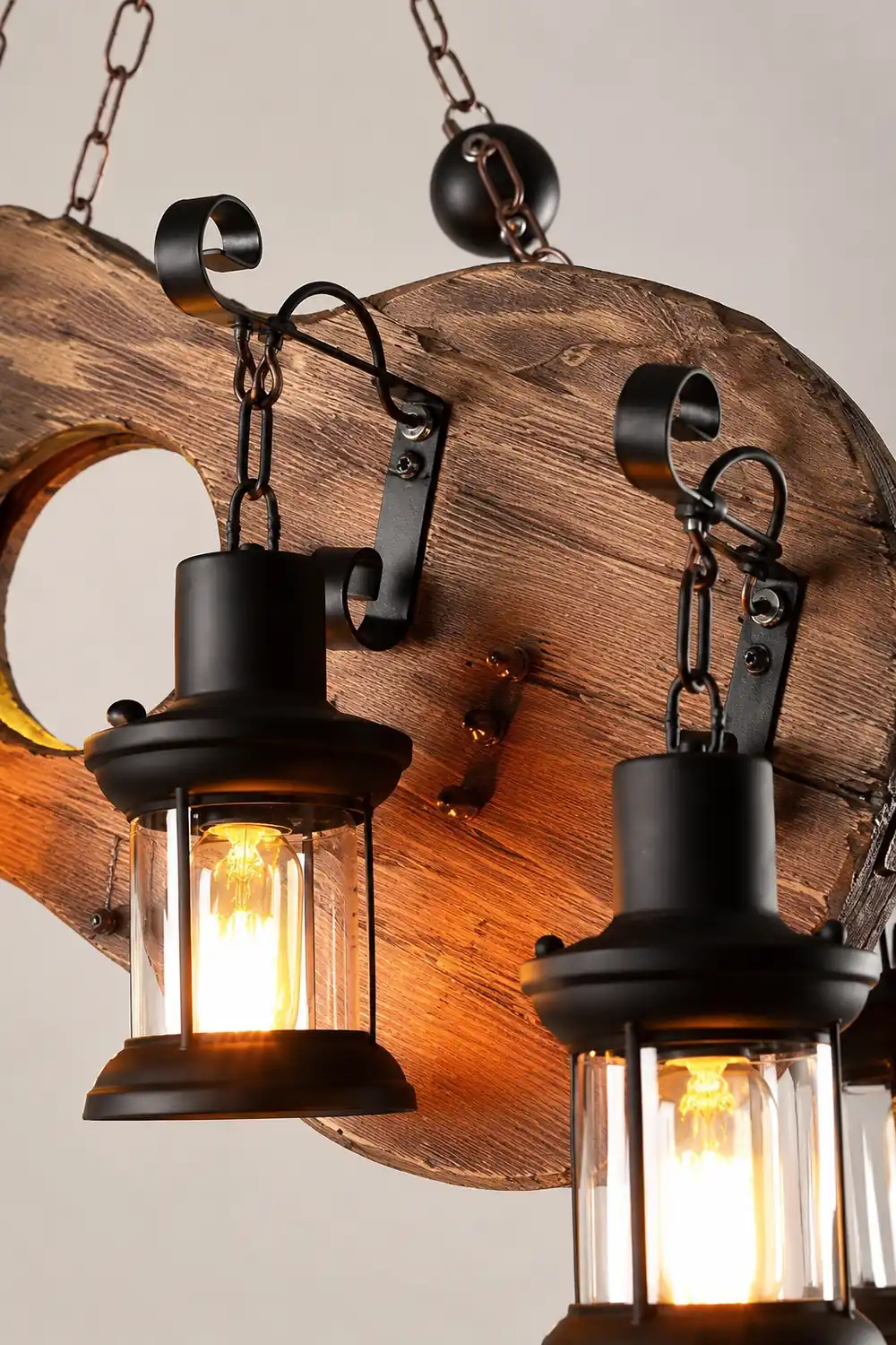 Austin Retro Guitar Metal & Wood Pendant Light, 4 Heads - Lumpaz