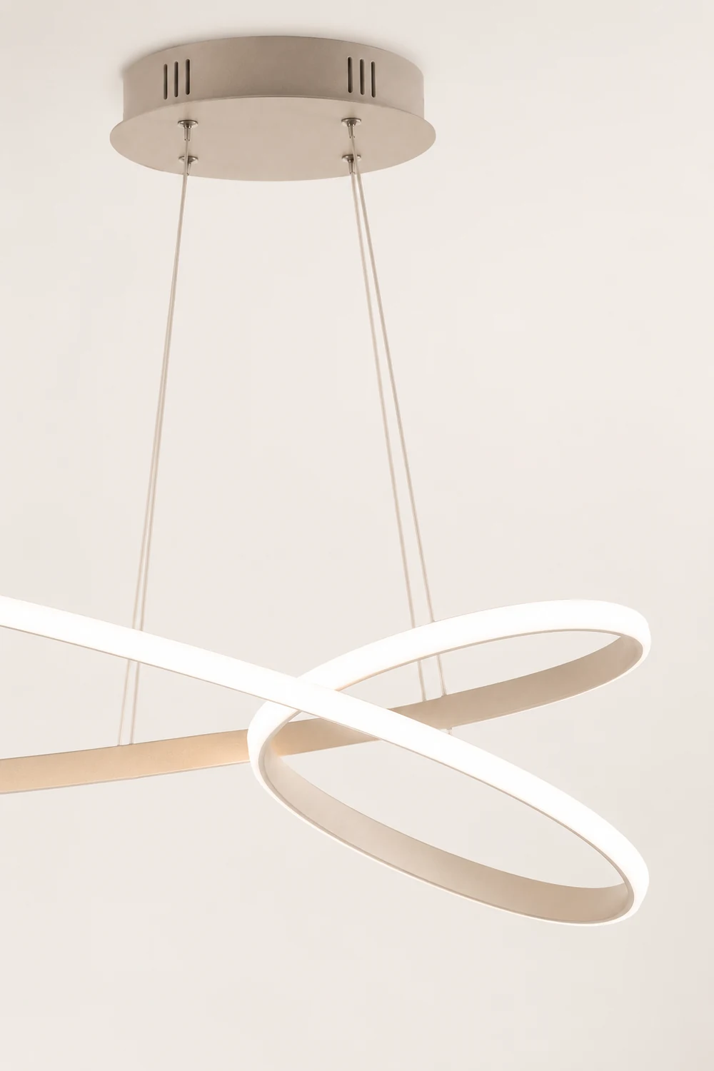 Modern Minimalist Metal Pendant Light, White/Black - Lumpaz