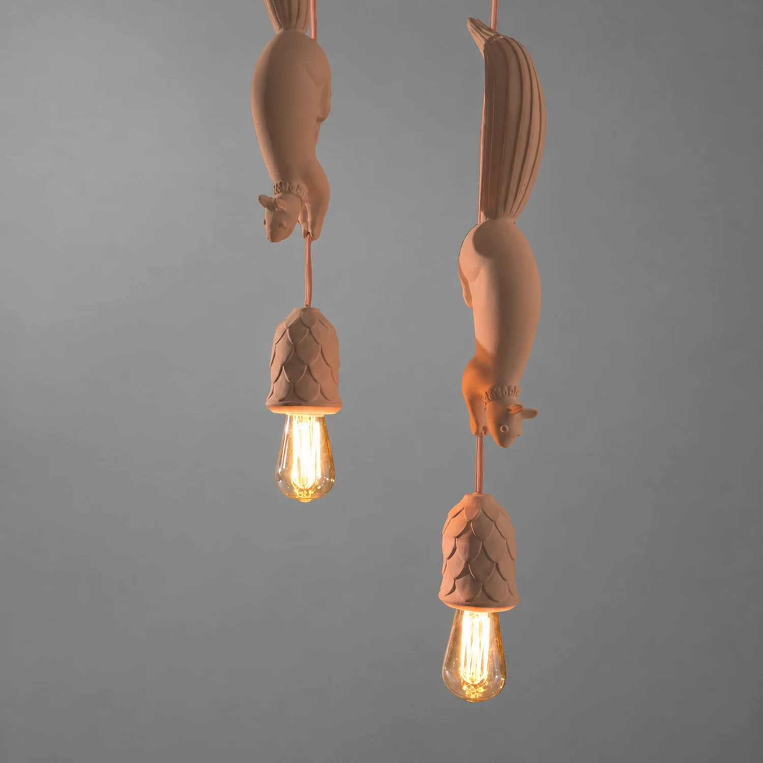 Valentina Pendant Light Squirrel/Pinecone Modern, Resin, Black/White/Blue/Pink, Restaurant - Lumpaz