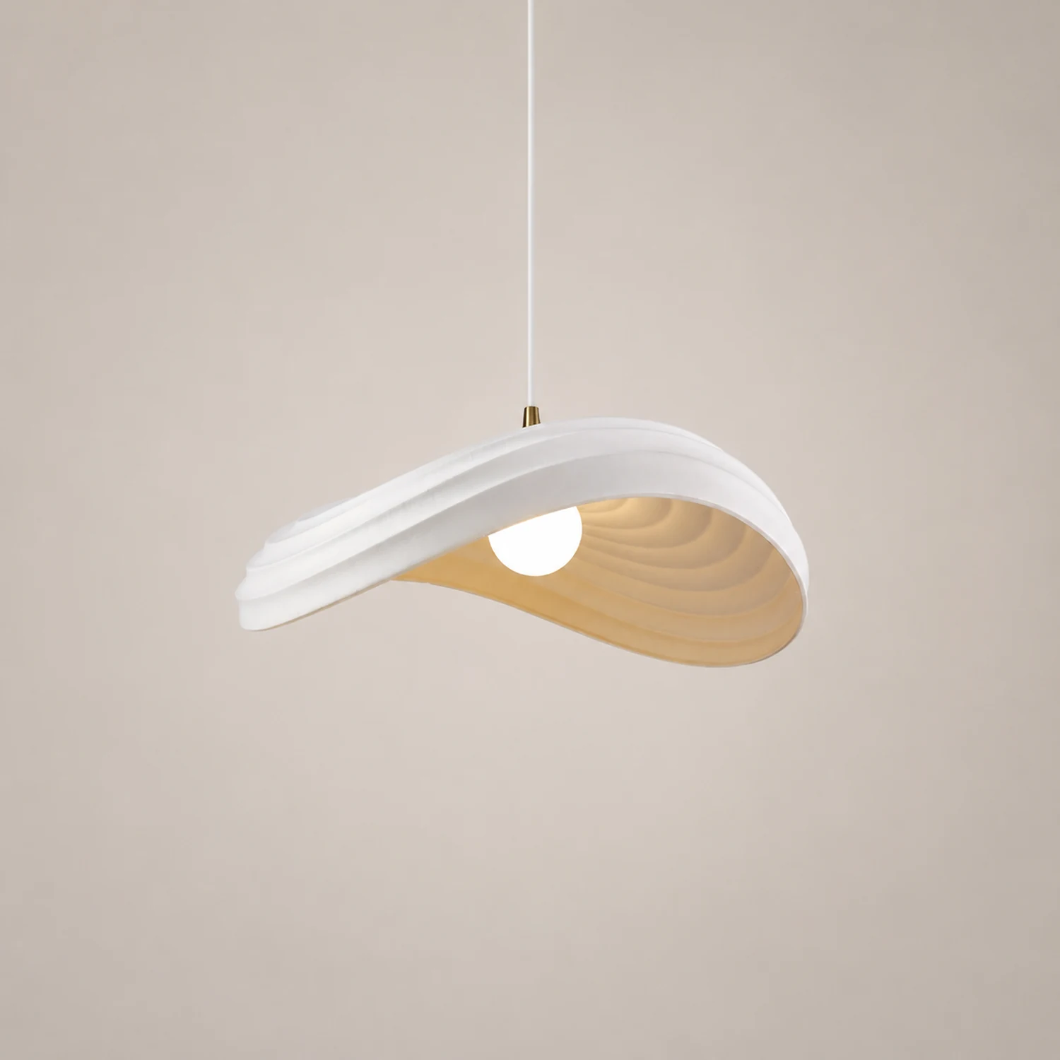 Renée Wabi-Sabi Minimalisme Ripple Pendant Light, Resin&Metal - Lumpaz