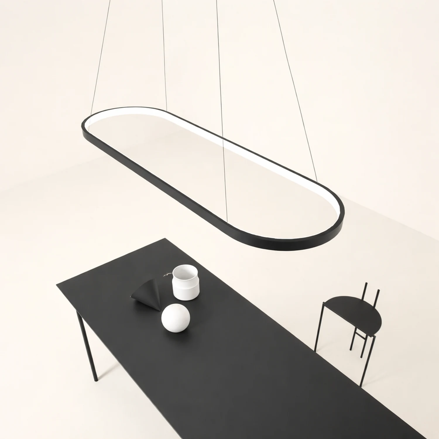Edge Oval Minimalist Hanging Pendant Light, Black/White/Gold - Lumpaz