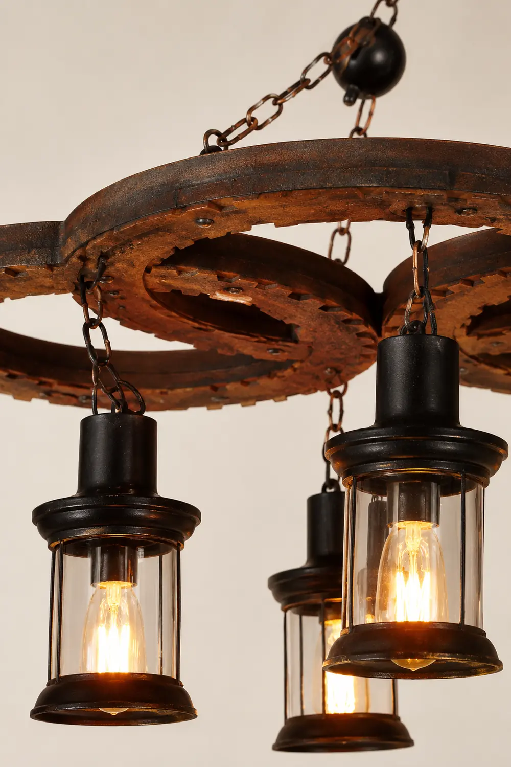 Austin Vintage 5 Ring Metal/Wood Pendant Light, Walnut - Lumpaz
