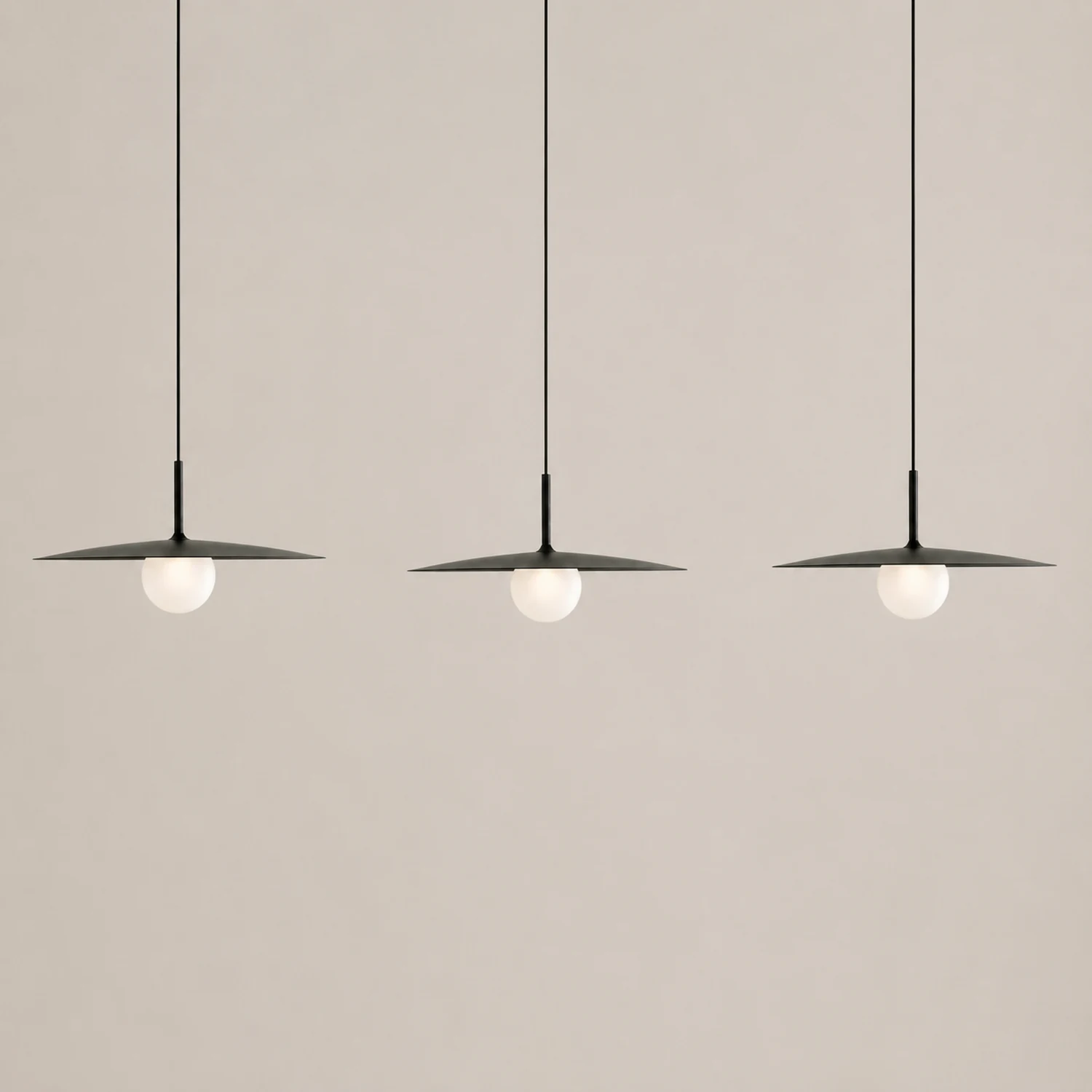 Carins Modern Dish-shaped Metal Pendant Light, Black/White/Gray - Lumpaz