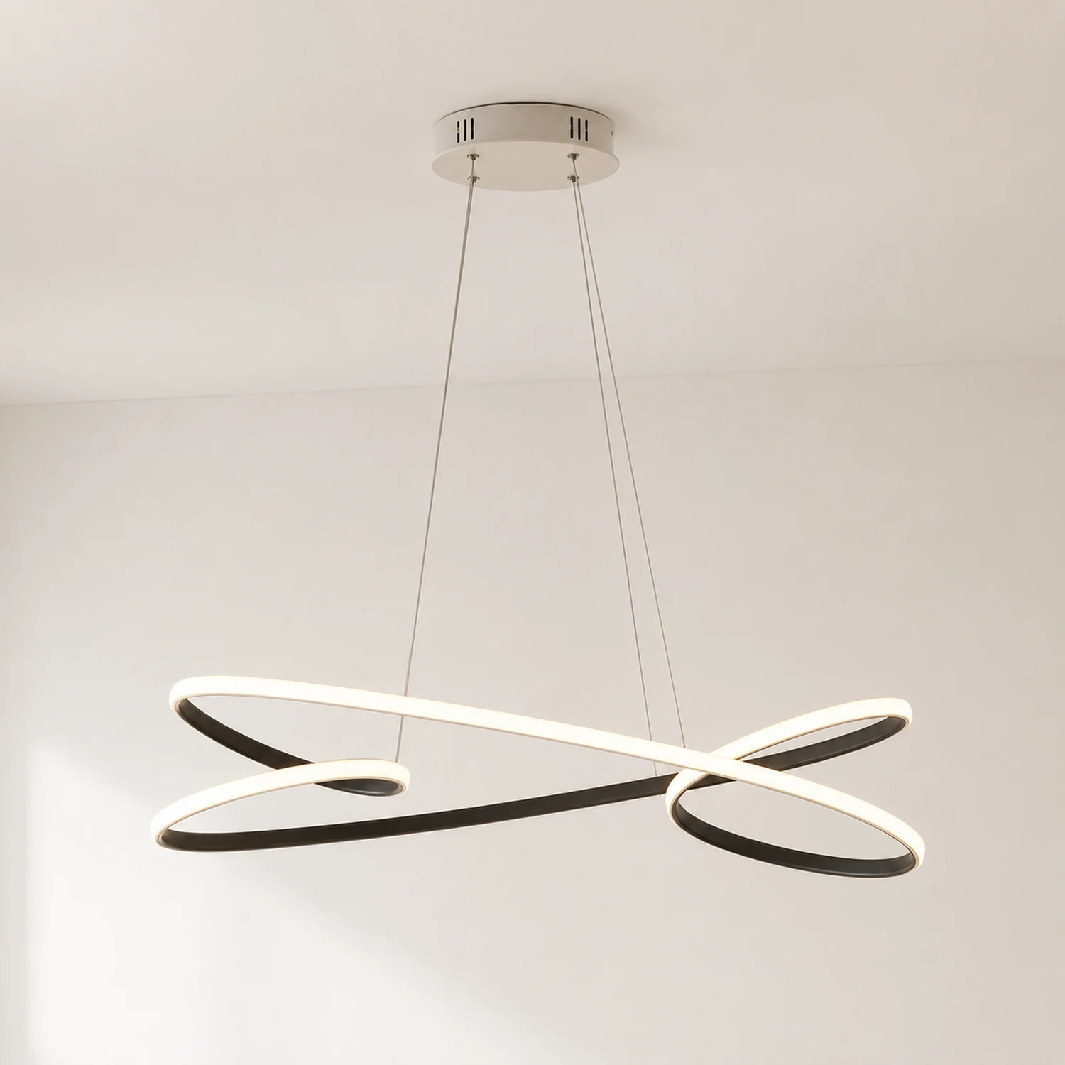Modern Minimalist Metal Pendant Light, White/Black - Lumpaz