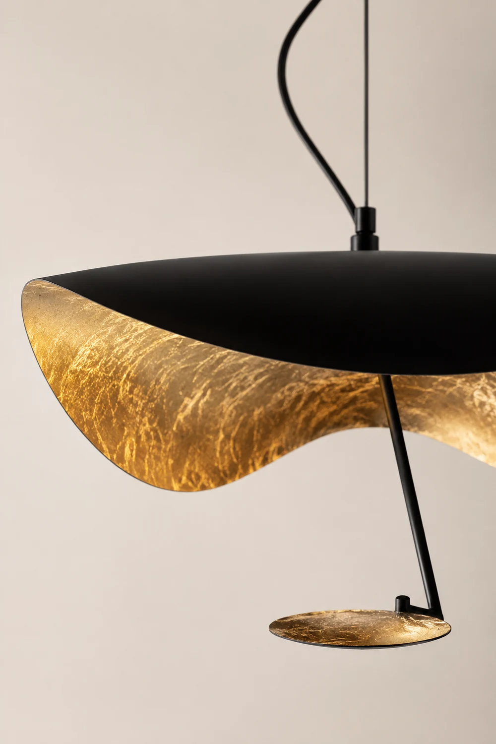 Renée Modern Nordic Saucer Metal Pendant Light, Black&Gold - Lumpaz
