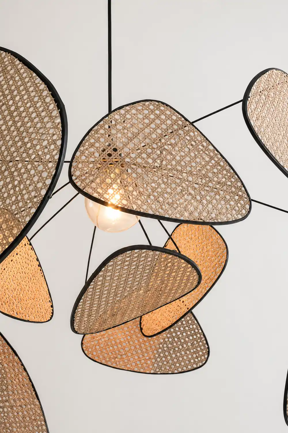 Ritta Pendant Light Leaf Grid, Rattan/Metal, Bedroom - Lumpaz
