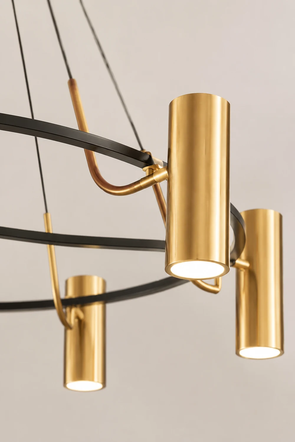 Weiss Modern Spotlight Metal Pendant Light, Gold - Lumpaz