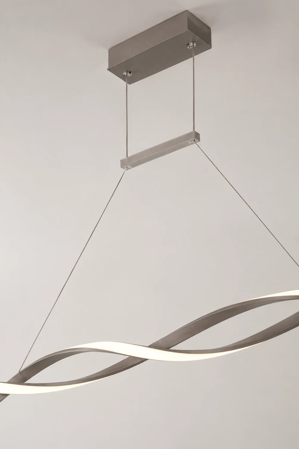 Modern Minimalist Nordic Cross-Curved Metal Pendant Light, Black/Gray - Lumpaz