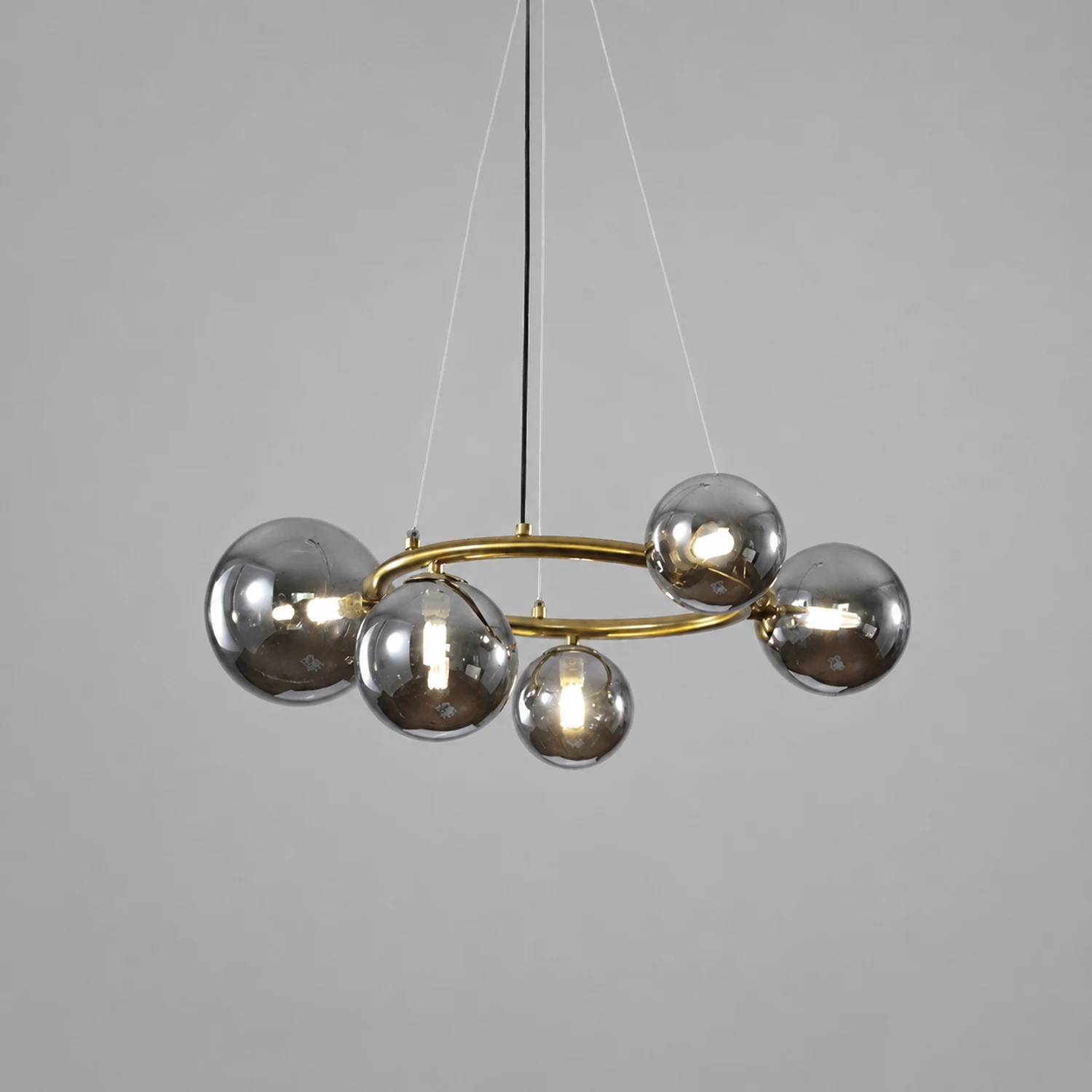 Valentina Modern Designe Wave Metal/Glass Pendant Light, White/Gold - Lumpaz
