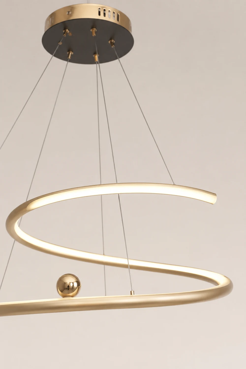 Minimalist Linear Metal Pendant Light,Gold - Lumpaz