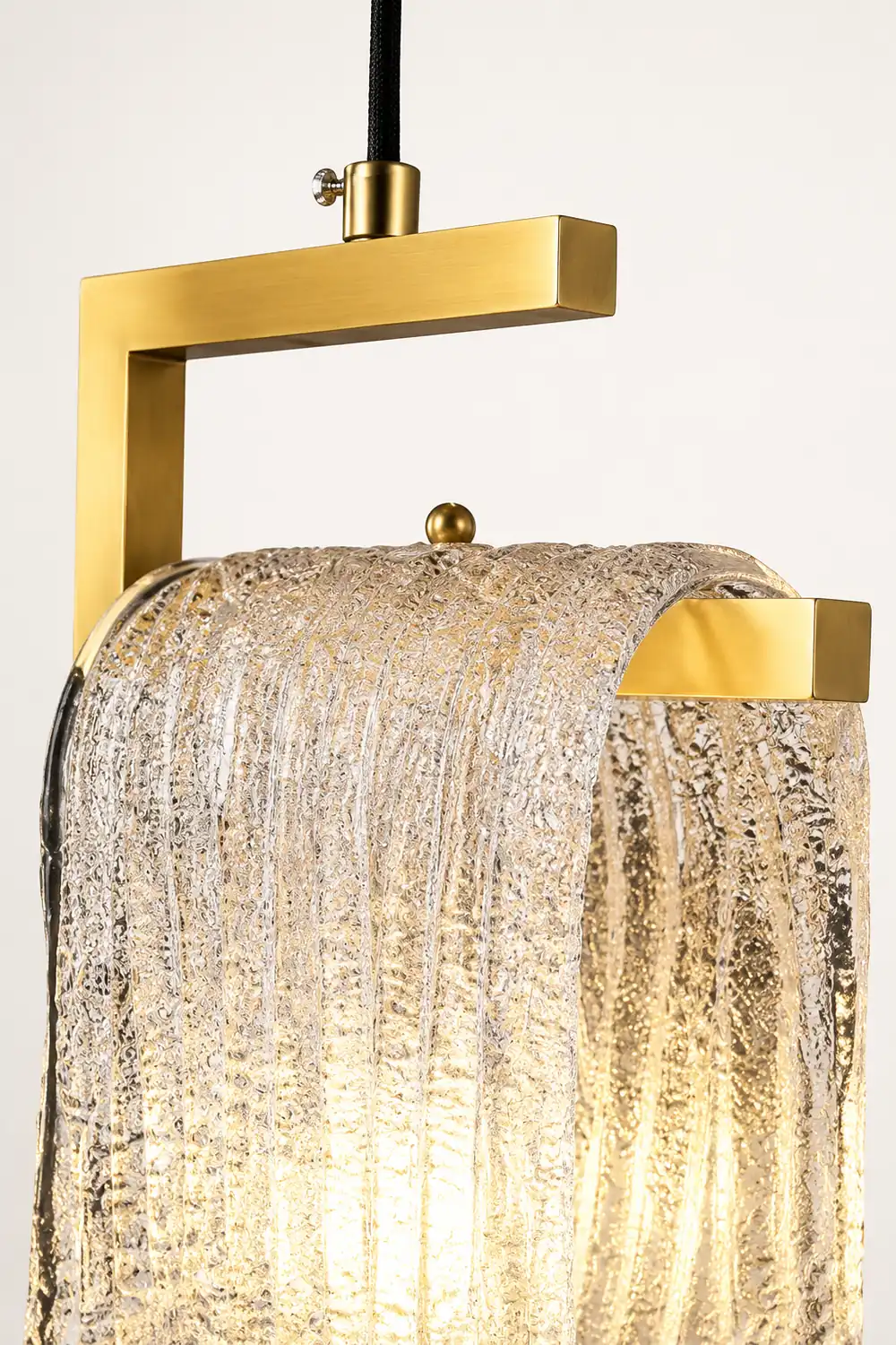 Kristy Modern Flowing Jelly Pendant Light, Gold, Crystal/Brass - Lumpaz