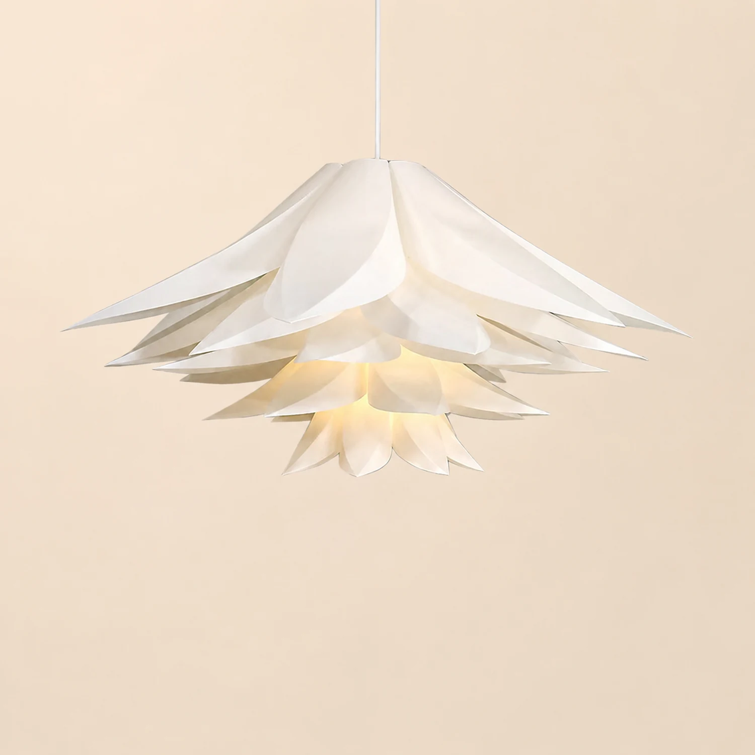 Bella Nordic Minimalist Lotus Pendant Light, Metal/PVC, White - Lumpaz