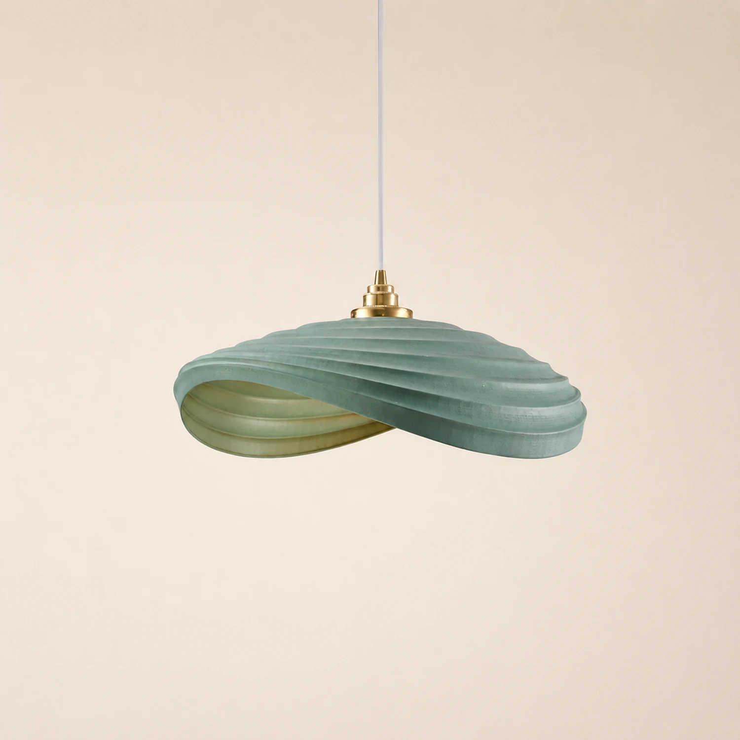 Renée Wabi-Sabi Minimalisme Ripple Pendant Light, Resin&Metal - Lumpaz