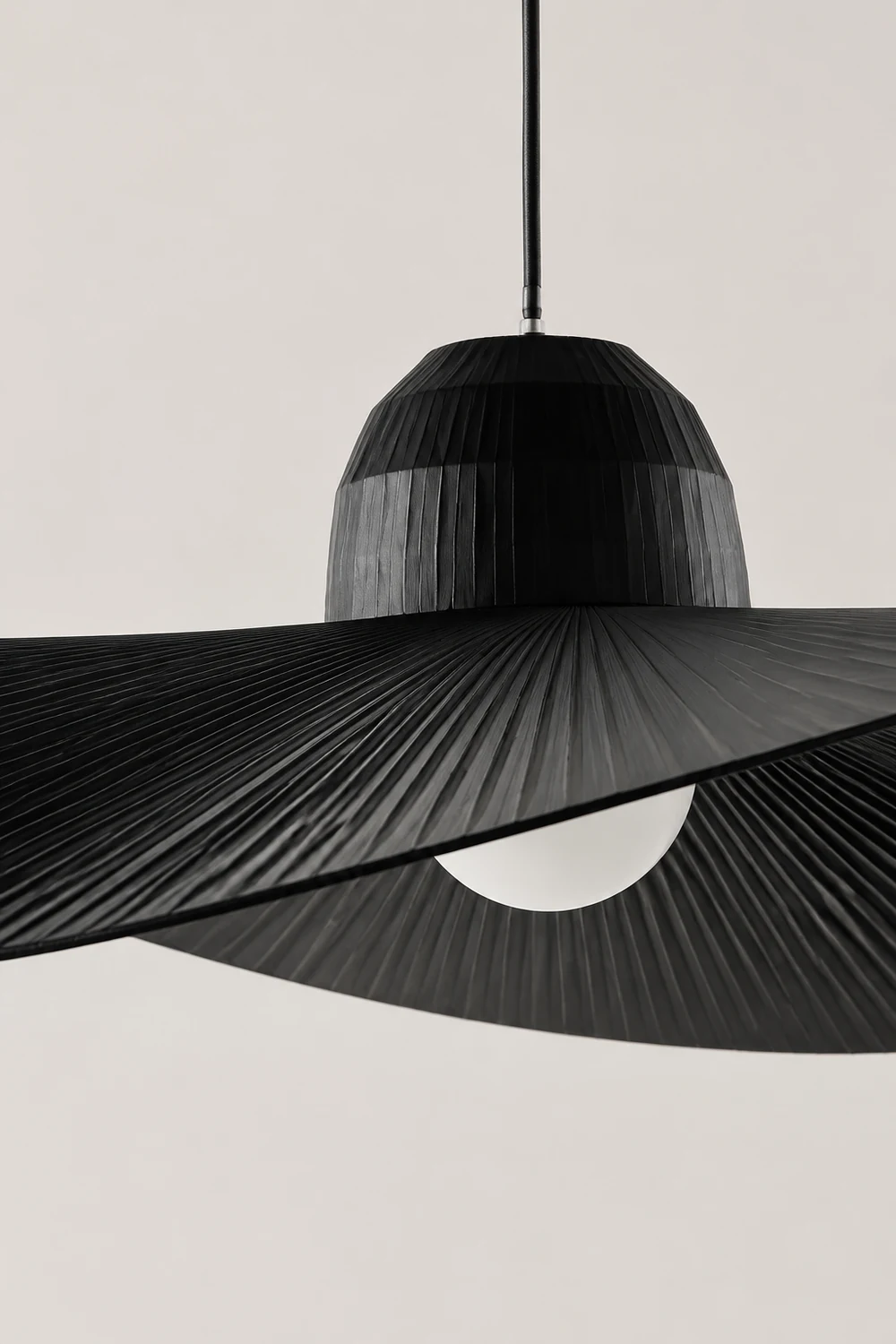 Renée Modern Woven Wide-Brimmed Hat Shape Metal/Fabric Pendant Light, Black/White - Lumpaz