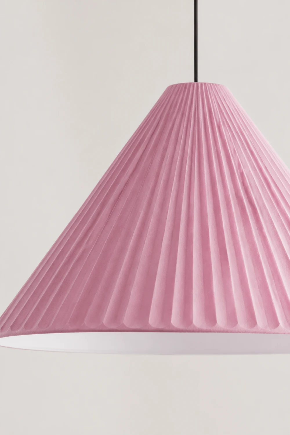 Cairns Modern Nordic Triangle Metal/Resin Pendant Light, White/Pink/Blue - Lumpaz